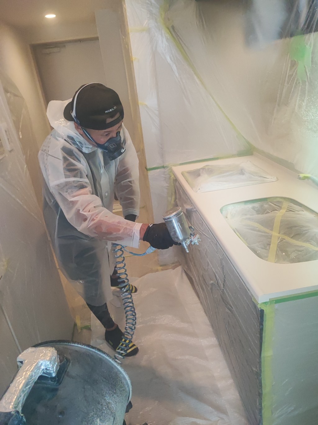 特殊塗装吹き付け　人工大理石特殊塗装